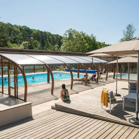 Confortable Avec Terrasse, Animaux Ok - 6 Pers. - Api-1-52-2980 Camping Saint-Paulien